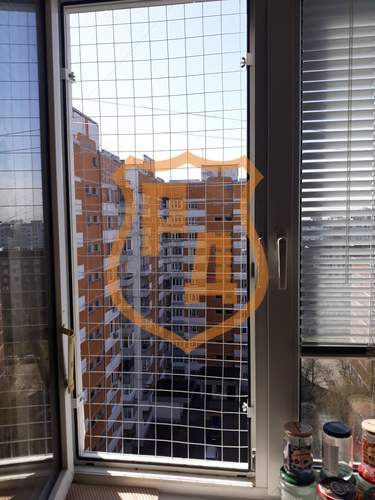 сетка антикошка белого цвета